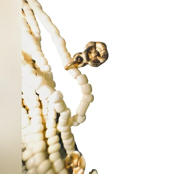 “Time and Tru” GORGEOUS CREAM COLORED NECKLACE NWOT - Picture 4 of 9